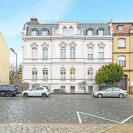 Apartments Direkt Am Staatstheater,Modern,Zentral,Ruhig,2 Zimmer,Netflix,Privatparkplatz Auf Dem Hof Котбус Экстерьер фото
