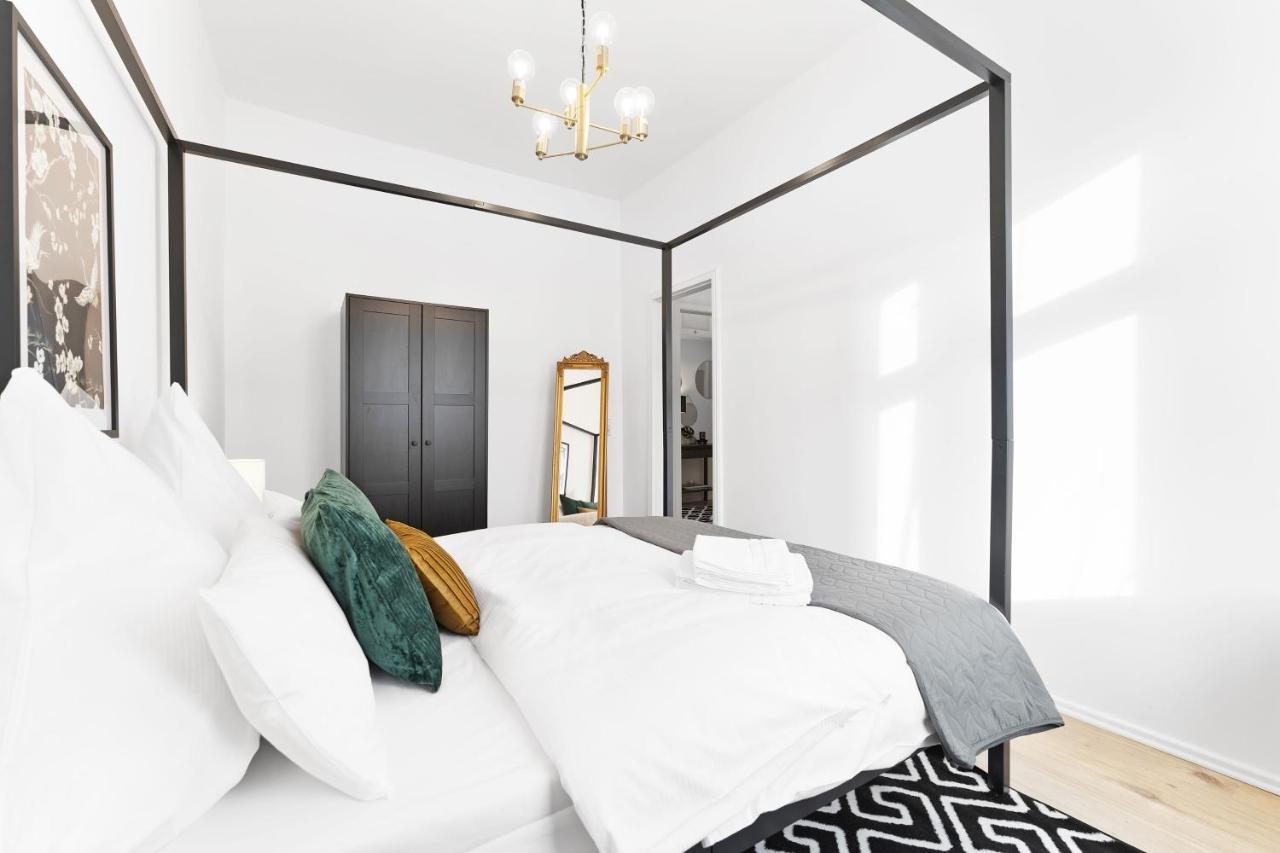 Apartments Direkt Am Staatstheater,Modern,Zentral,Ruhig,2 Zimmer,Netflix,Privatparkplatz Auf Dem Hof Котбус Экстерьер фото